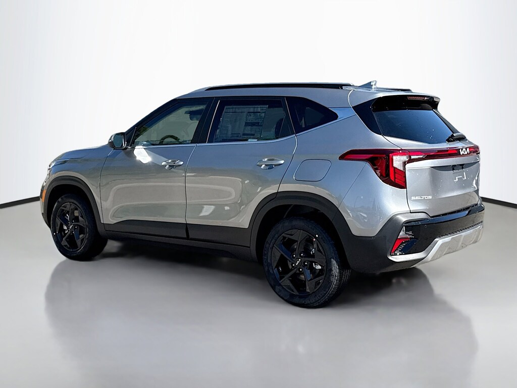 New 2026 Kia Seltos EX Sport Utility
