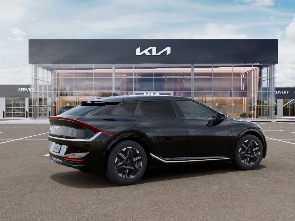 2025 Kia EV6 Wind - Photo 6