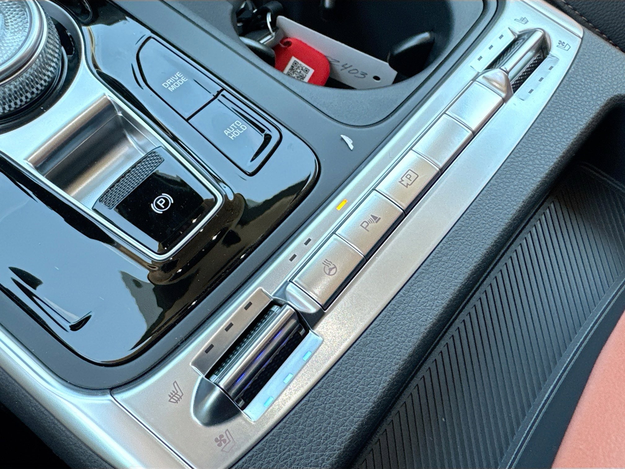 2025 Kia Carnival SX Prestige - Photo 22