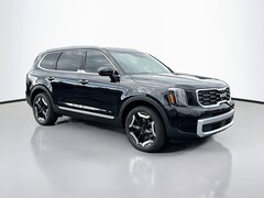 2025 Kia Telluride S Sport Utility