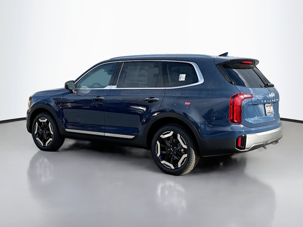 New 2025 Kia Telluride S Sport Utility