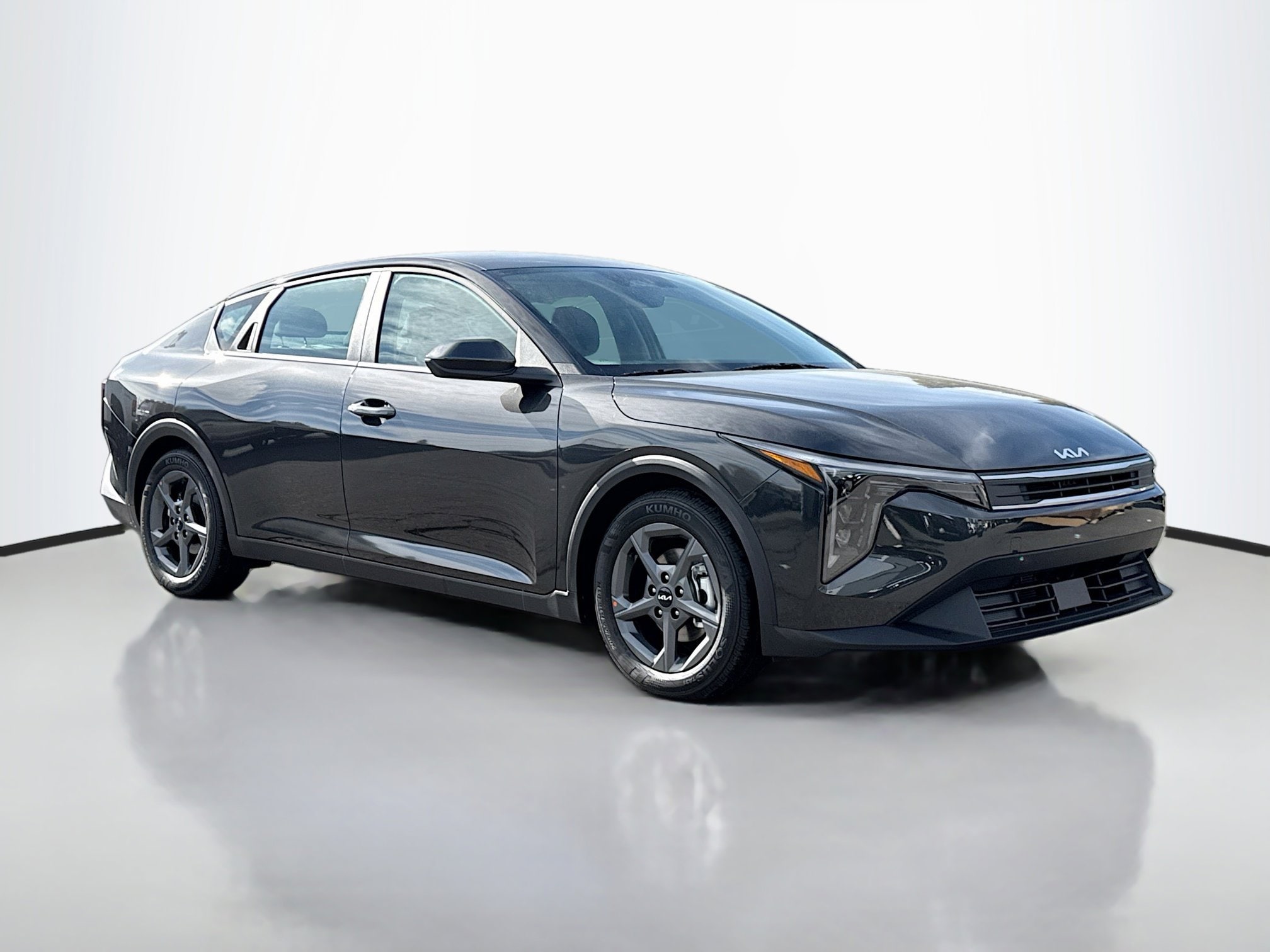 2025 Kia K4 LXS's photo