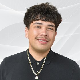 Staff member Raul Robinson from d1c053e11056