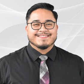 Staff member Kenneth Perez from c79de8c7cbb9