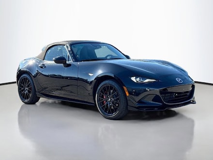 2025 Mazda MX-5 MIATA Club CONVERTIBLE