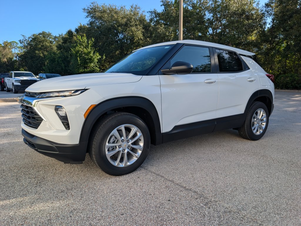 New 2026 Chevrolet Trailblazer LS SUV