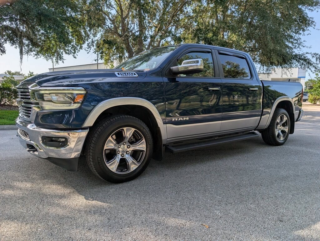 2022 Ram 1500 Laramie photo 2