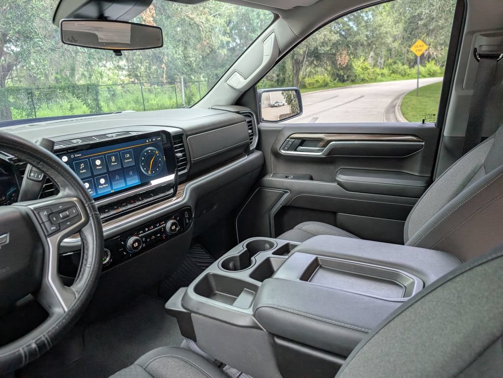 2022 Chevrolet Silverado 1500 RST - Photo 15
