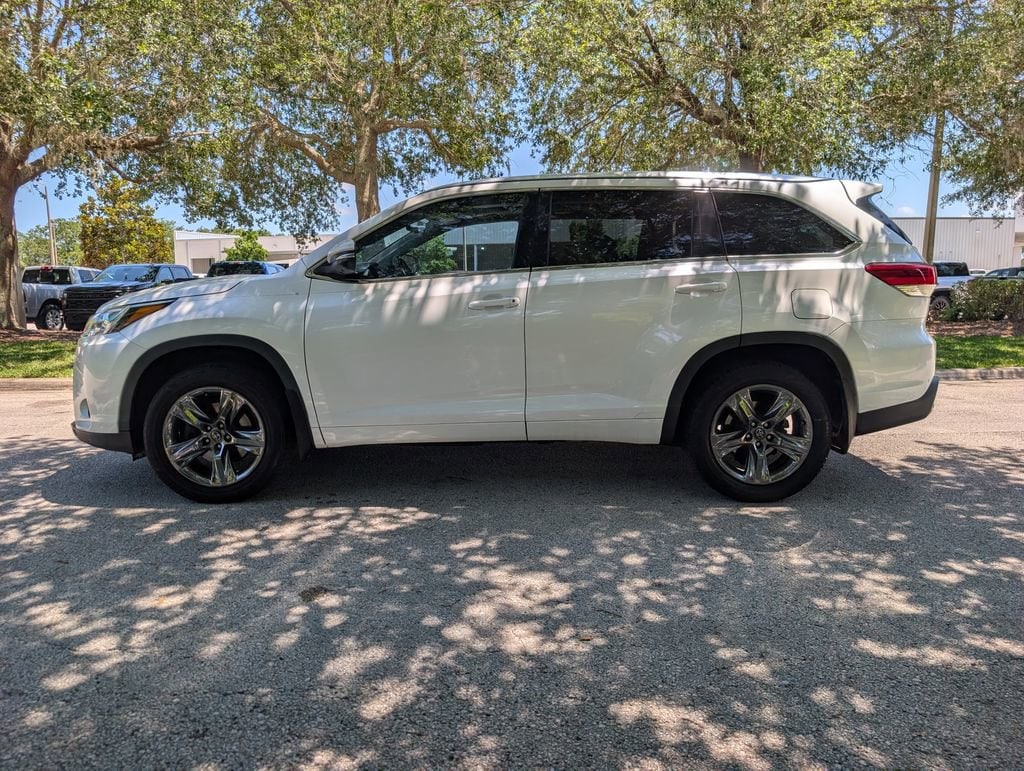 Used 2018 Toyota Highlander Limited SUV