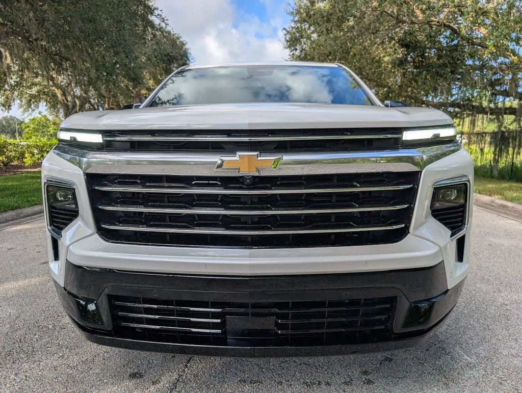 Used 2025 Chevrolet Traverse High Country SUV