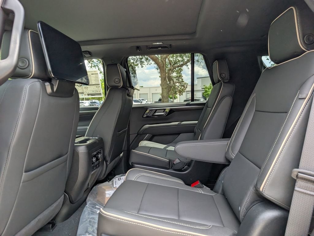 2026 Chevrolet Tahoe Premier - Photo 14