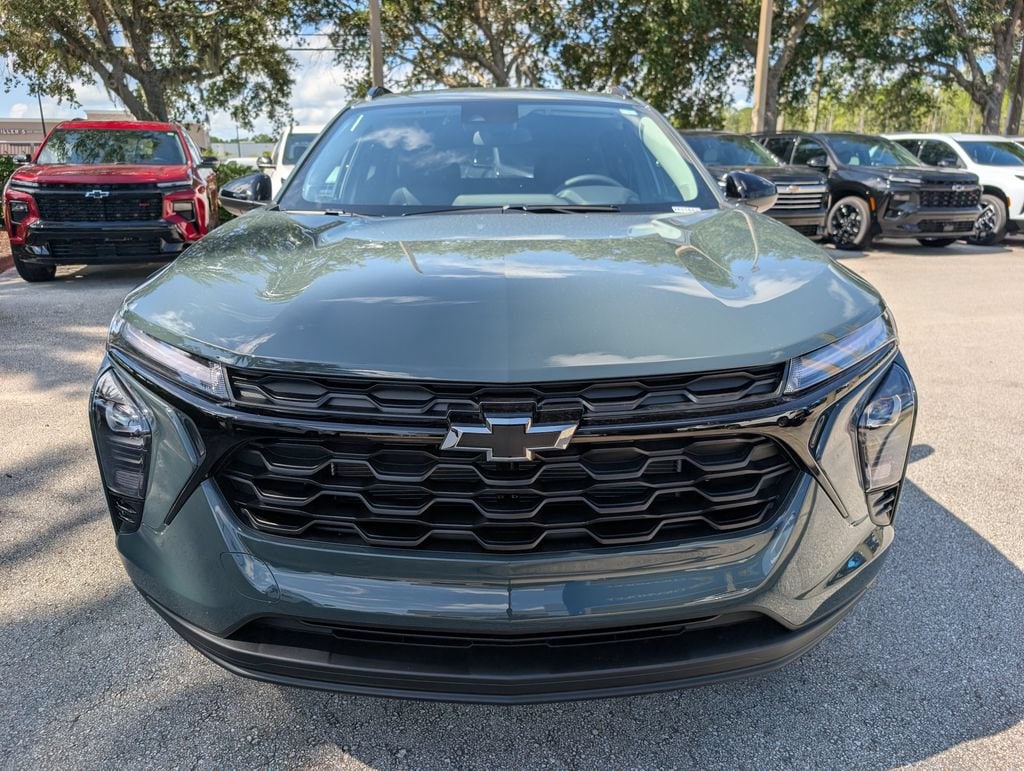 New 2026 Chevrolet Trax LT SUV