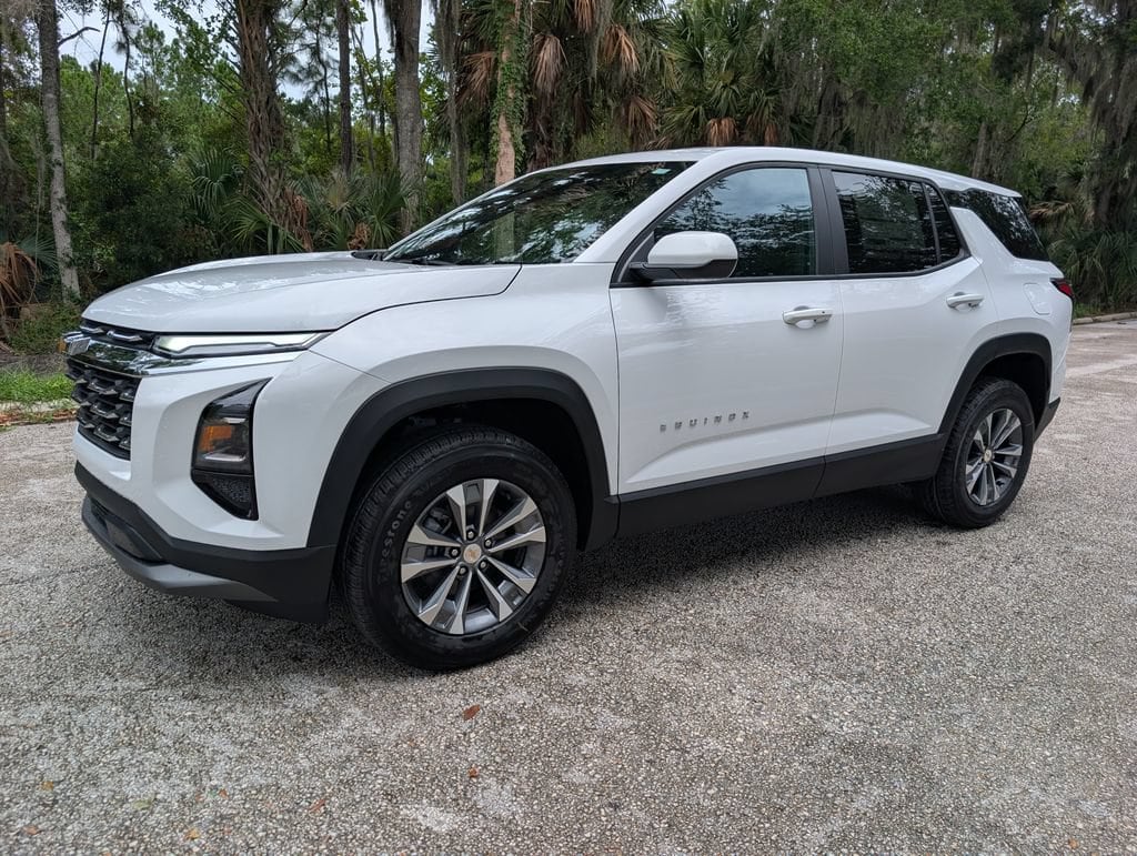 New 2027 Chevrolet Equinox LT SUV