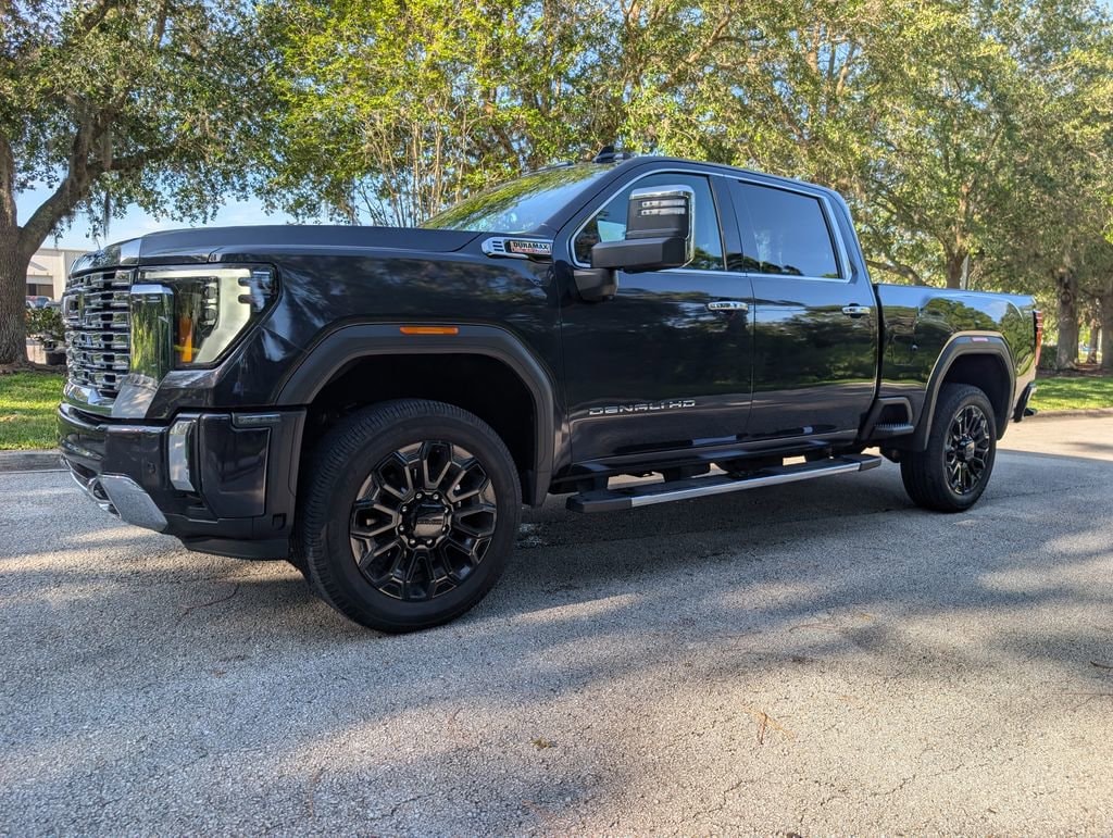 Used 2024 GMC Sierra 2500 HD Denali Truck Crew Cab