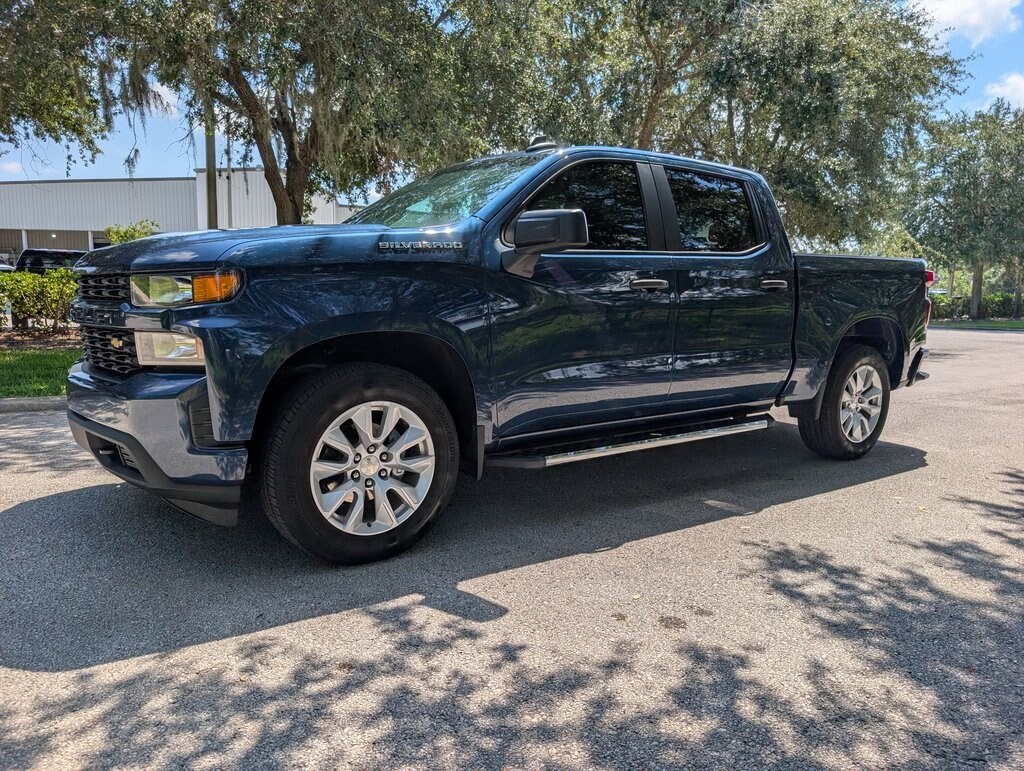 2022 Chevrolet Silverado 1500 Custom photo 3