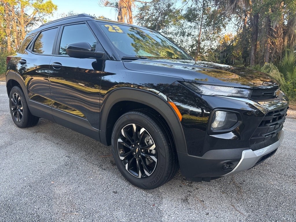 Used 2023 Chevrolet Trailblazer LT SUV