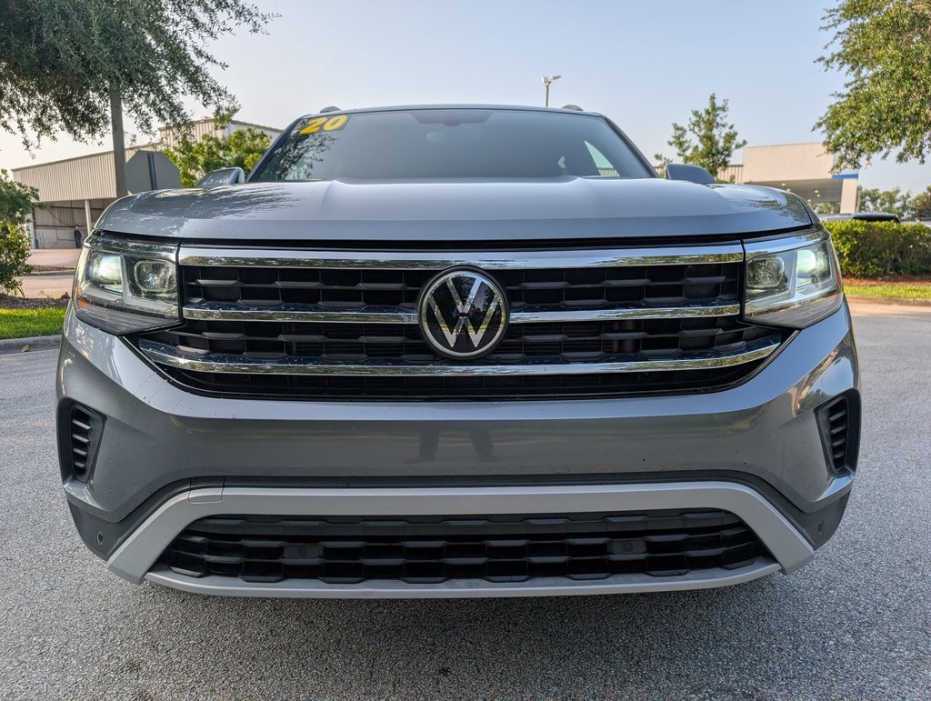 2020 Volkswagen Atlas Cross Sport V6 SE Technology photo 2