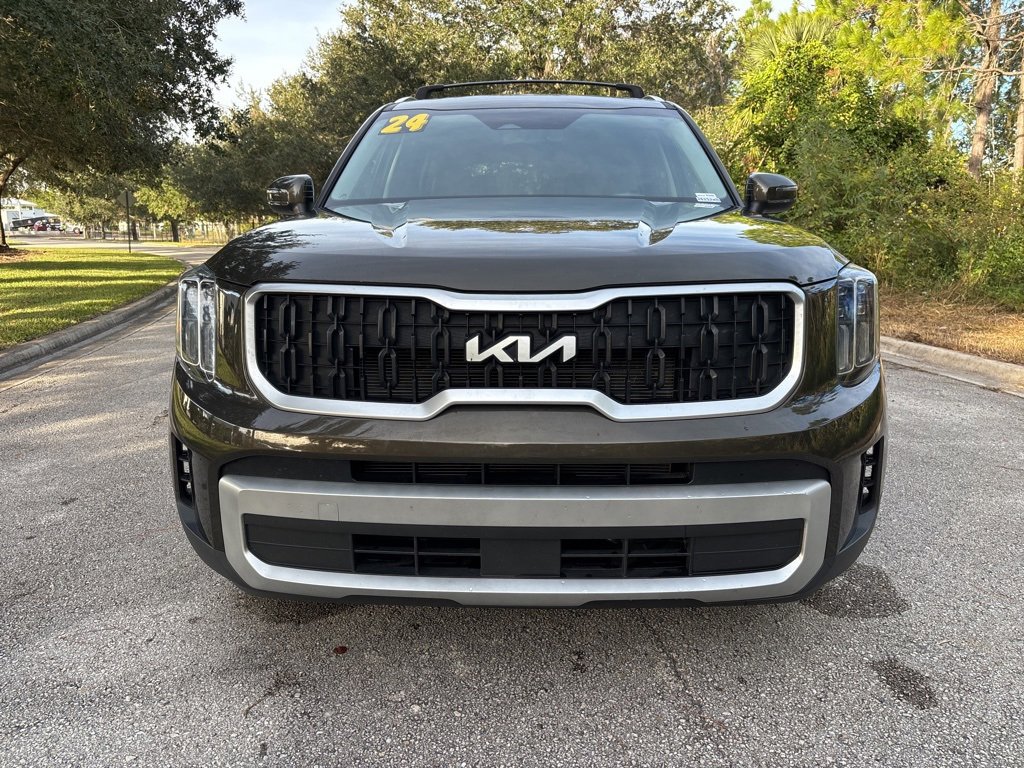 2024 Kia Telluride EX photo 2