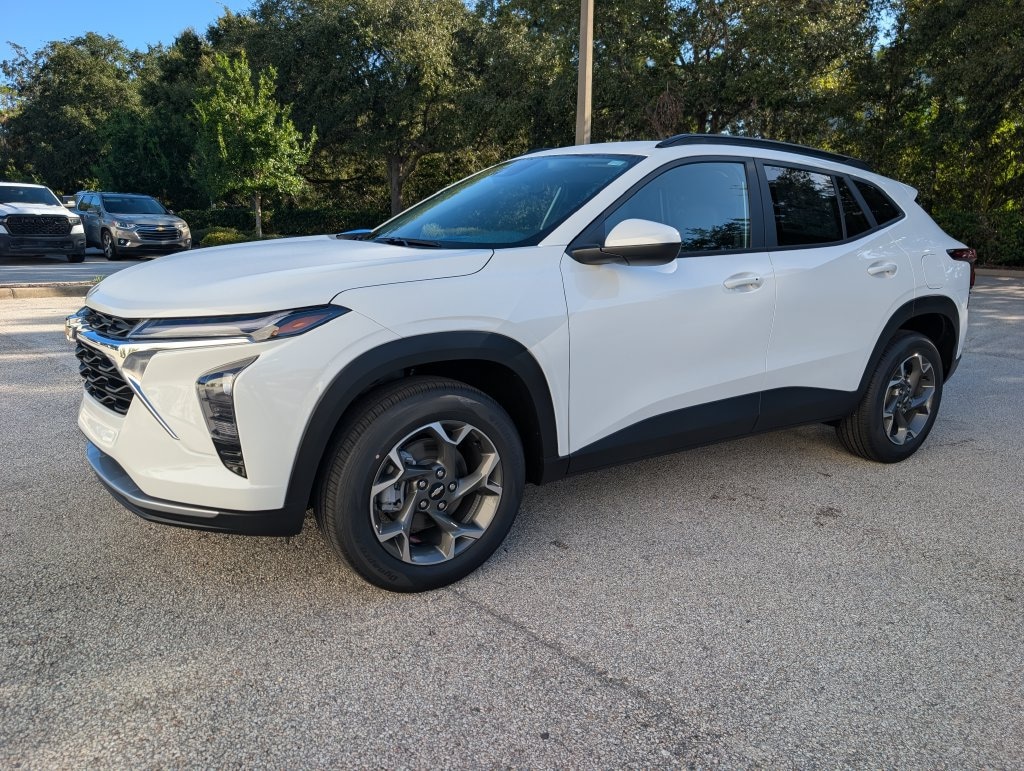 New 2026 Chevrolet Trax LT SUV