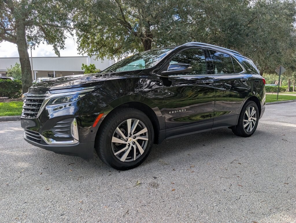 2022 Chevrolet Equinox Premier photo 3