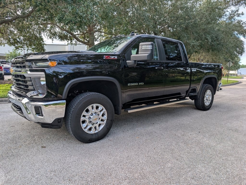 Used 2025 Chevrolet Silverado 2500 HD LT Truck Crew Cab
