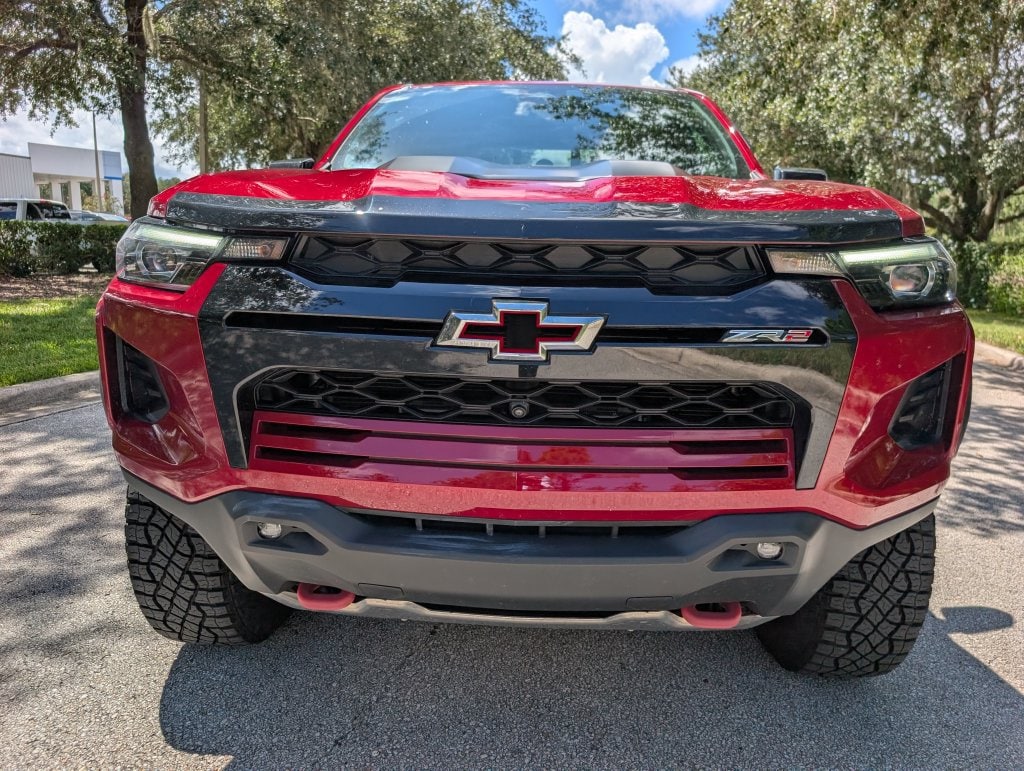 Used 2025 Chevrolet Colorado ZR2 Truck Crew Cab