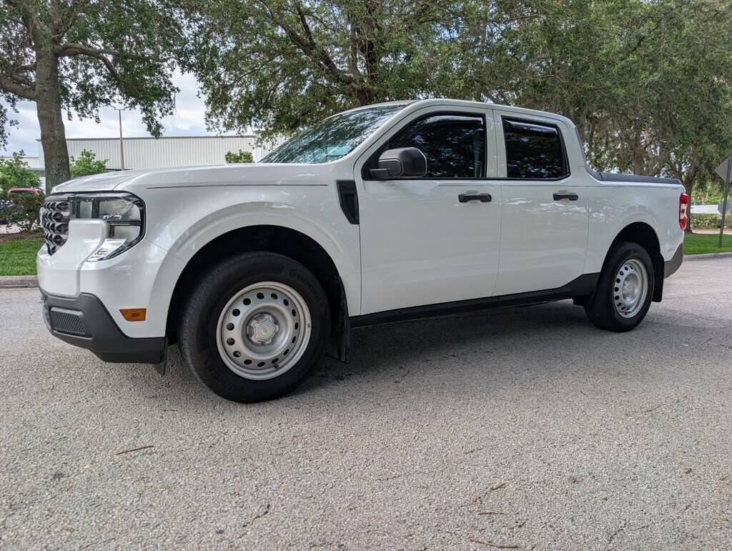 Used 2025 Ford Maverick XL Truck SuperCrew