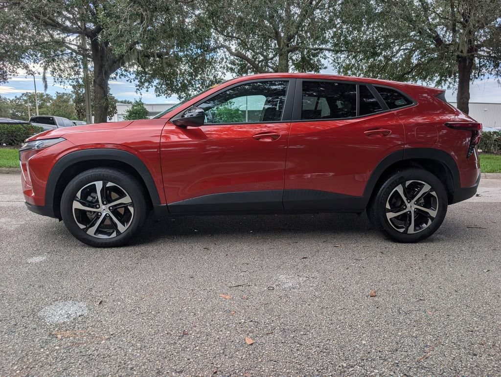 Used 2024 Chevrolet Trax 1RS SUV