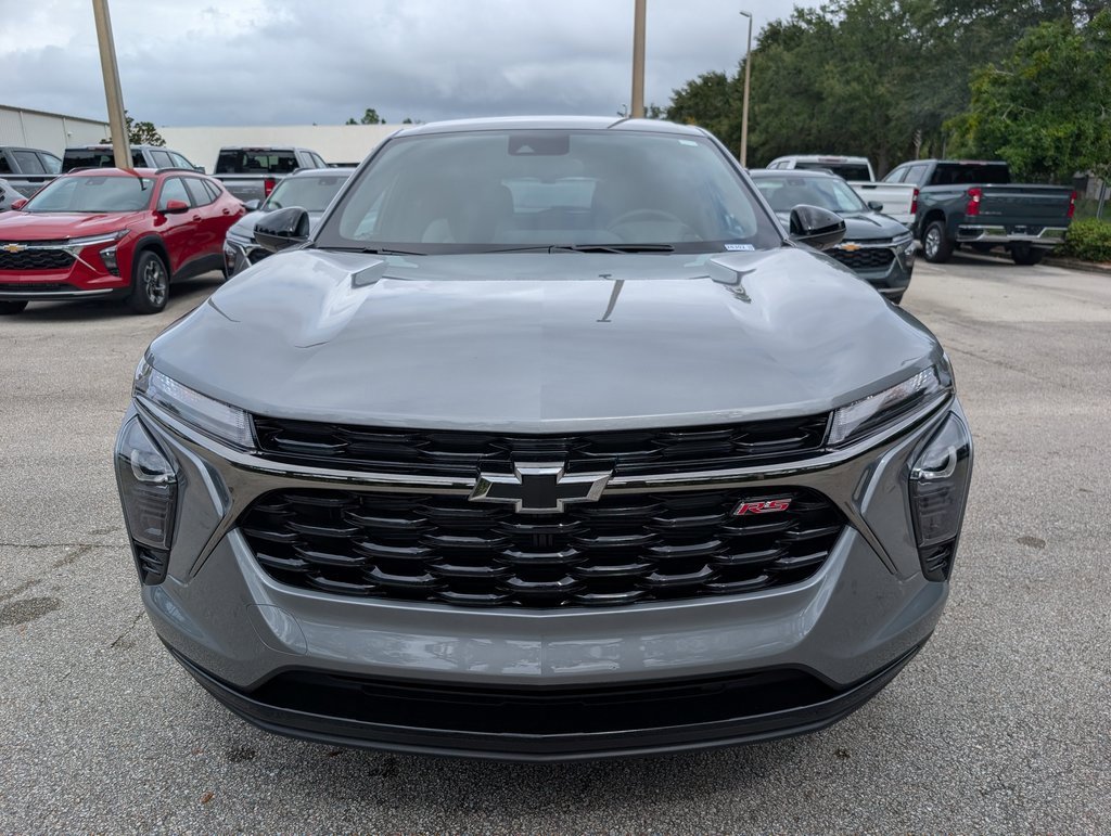 2026 Chevrolet Trax photo 2