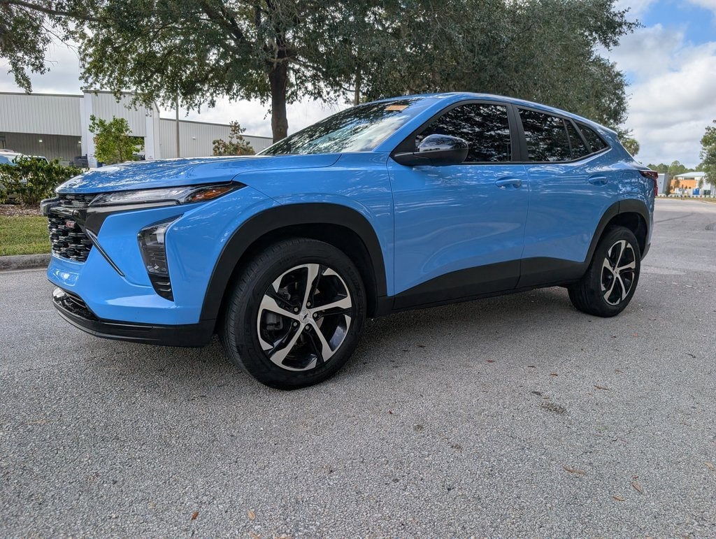 Used 2024 Chevrolet Trax 1RS SUV