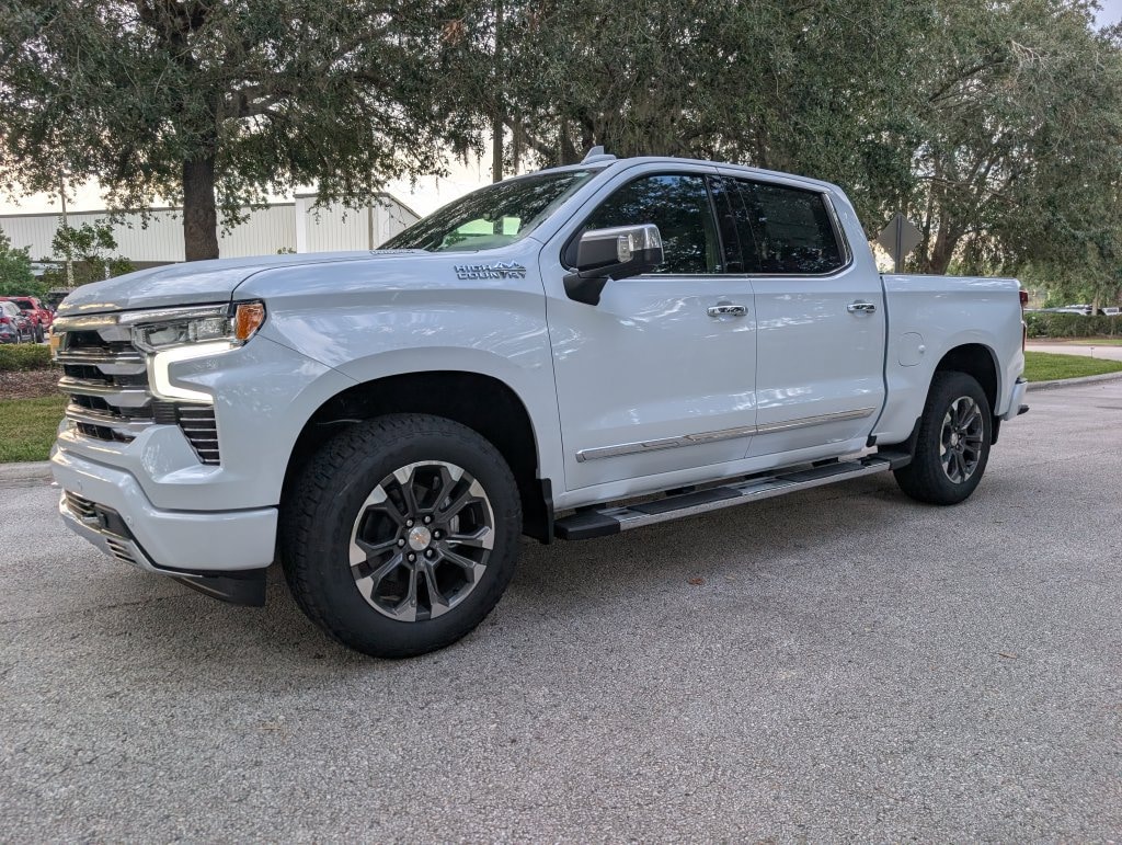 New 2026 Chevrolet Silverado 1500 High Country Truck