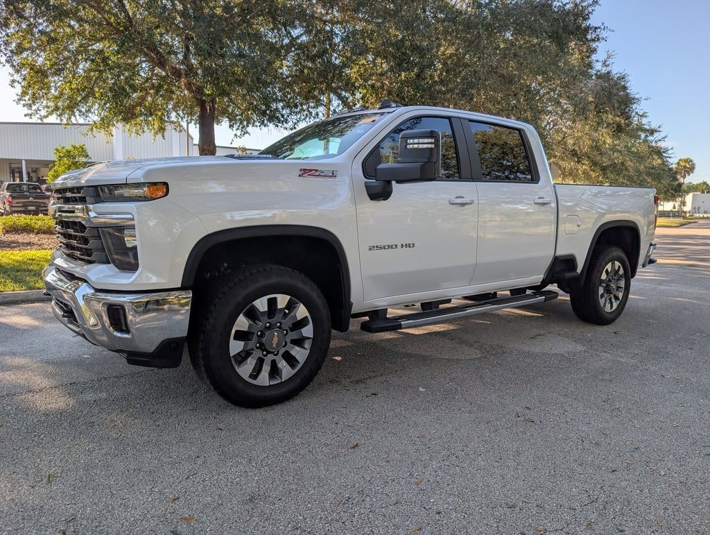 Used 2024 Chevrolet Silverado 2500 HD LT Truck Crew Cab