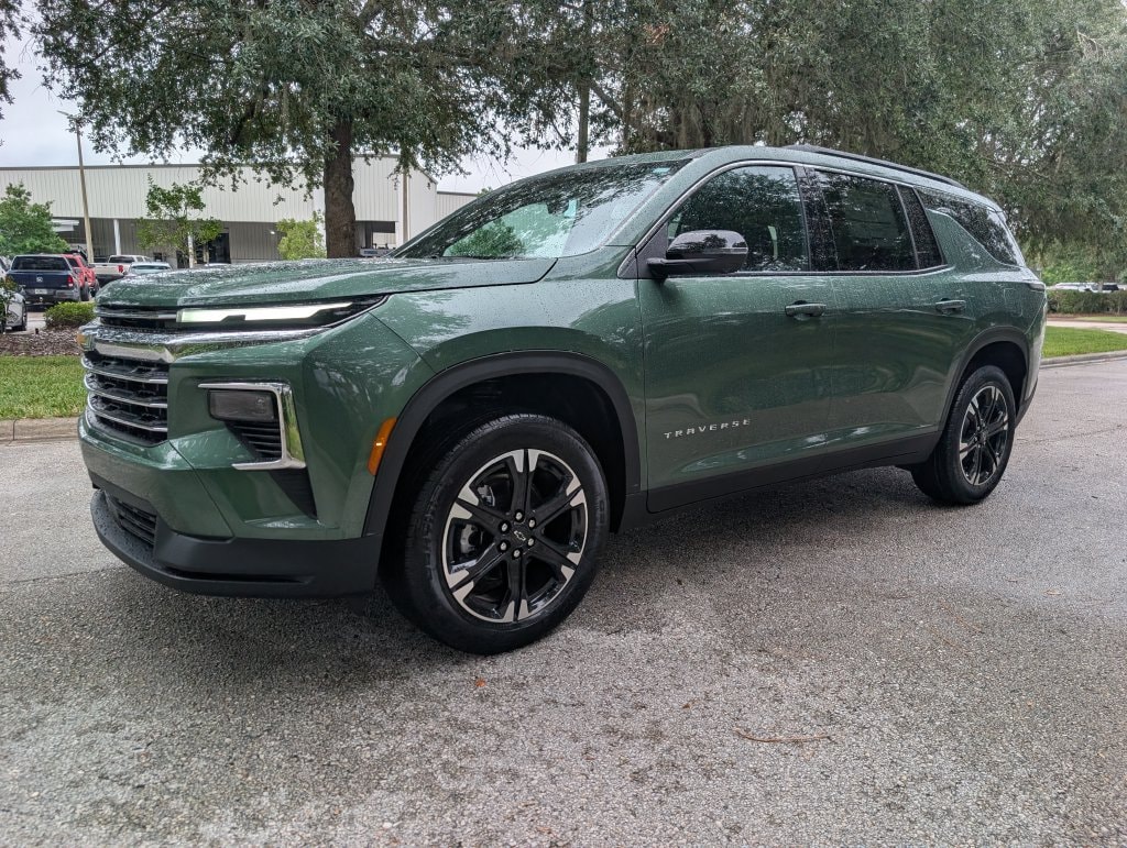 New 2027 Chevrolet Traverse LT SUV