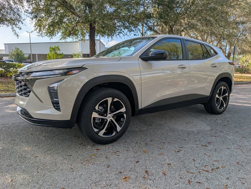 New 2026 Chevrolet Trax 1RS SUV