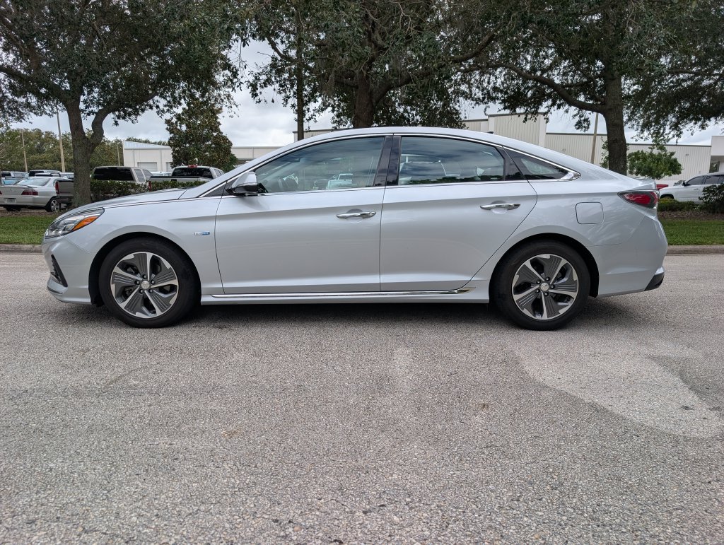 Used 2018 Hyundai Sonata Hybrid Limited Sedan