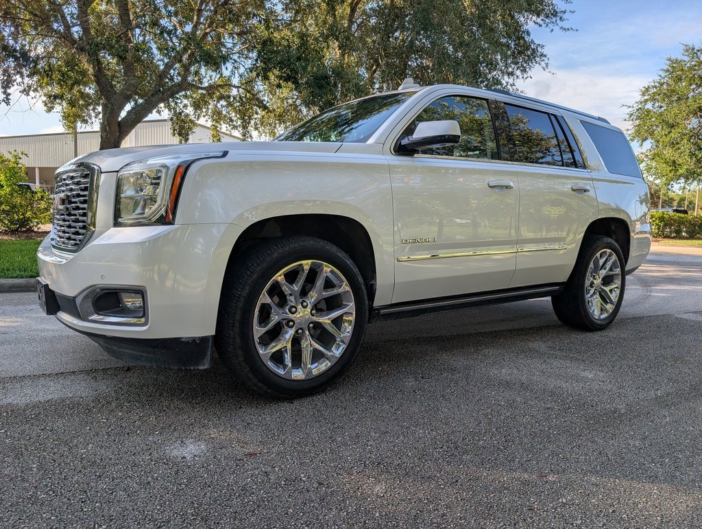2019 Gmc Yukon Denali photo 3