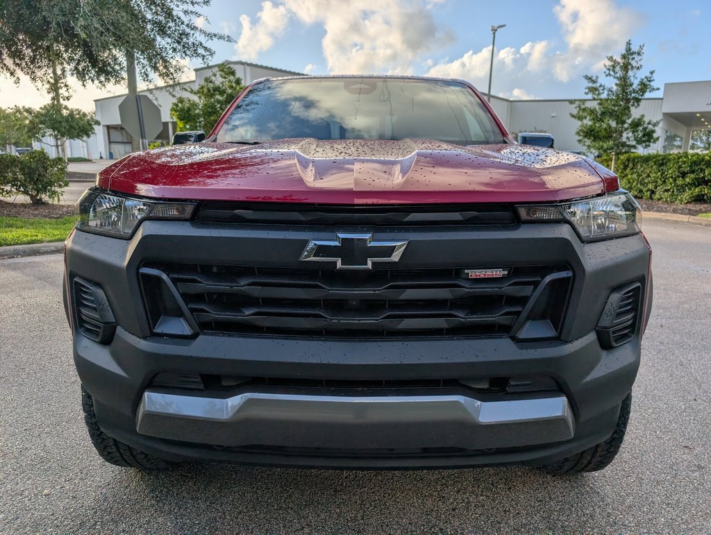 2026 Chevrolet Colorado Trail Boss photo 2