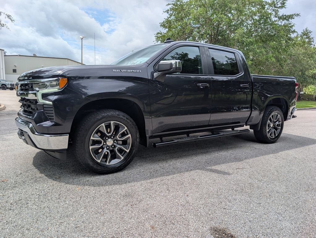 Used 2024 Chevrolet Silverado 1500 LT Truck Crew Cab