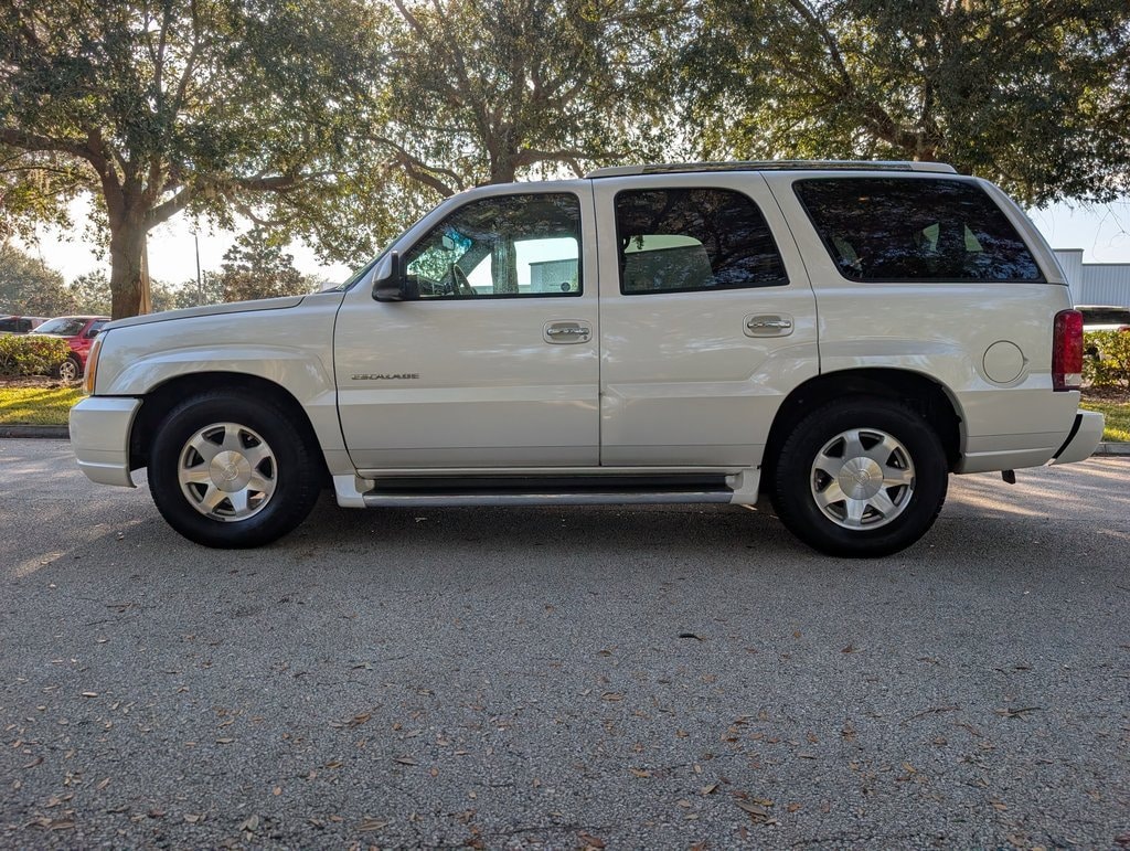 Used 2004 CADILLAC Escalade SUV