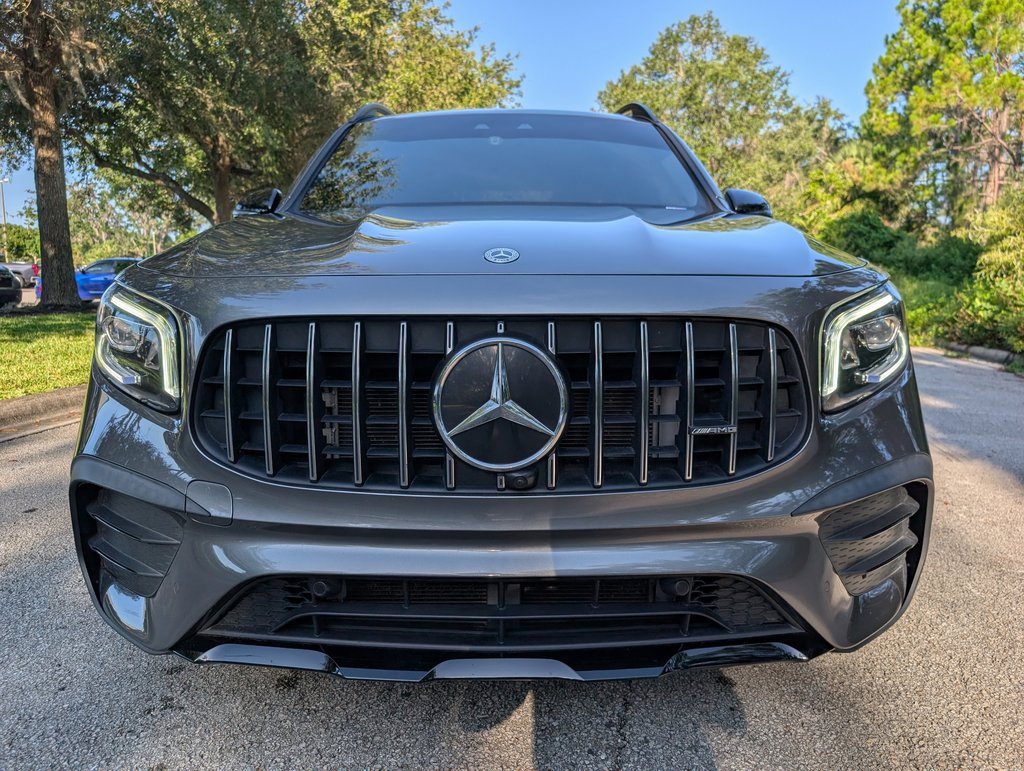 2021 Mercedes Benz GLB AMG 35 photo 2