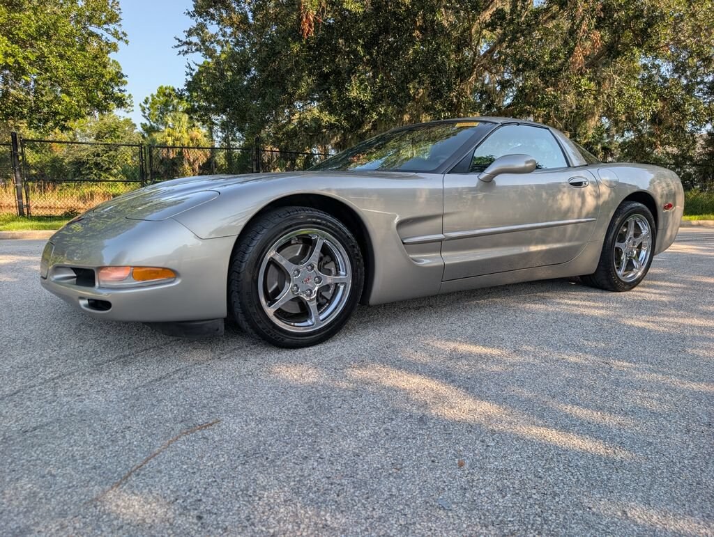 Used 2000 Chevrolet Corvette 2dr Cpe Coupe