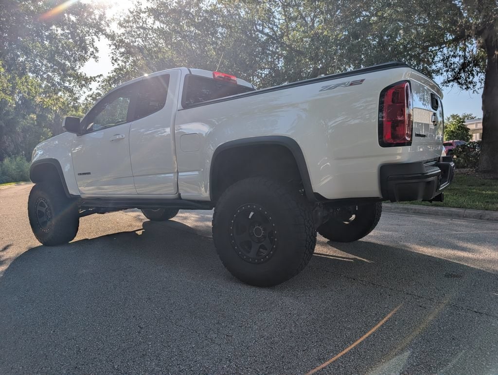 2019 Chevrolet Colorado ZR2 - Photo 6