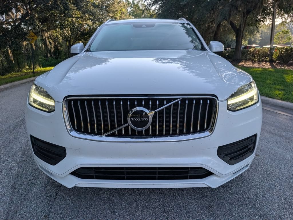 Used 2020 Volvo XC90 Momentum SUV