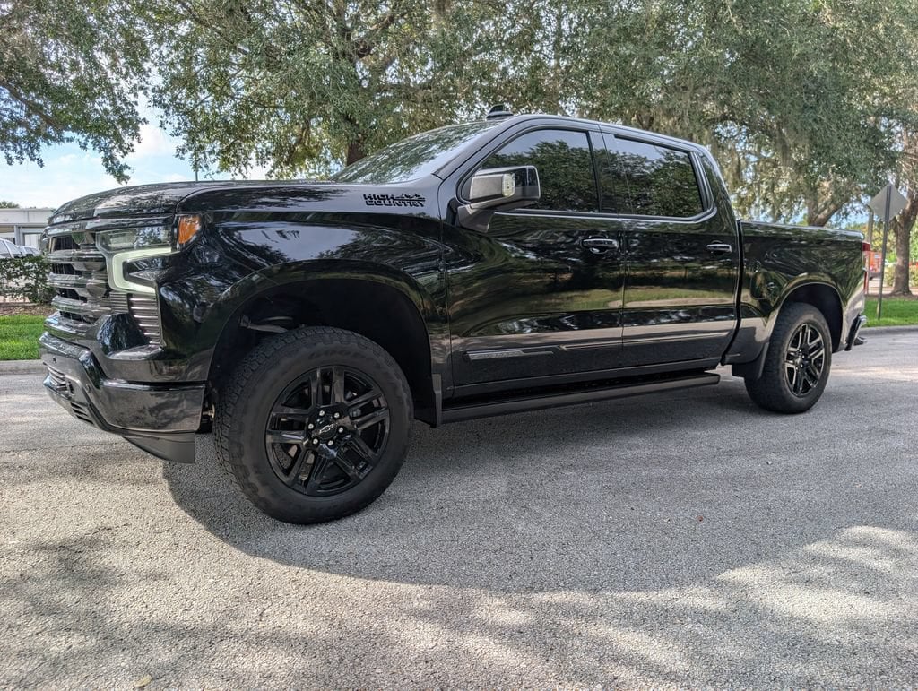 Used 2024 Chevrolet Silverado 1500 High Country Truck Crew Cab