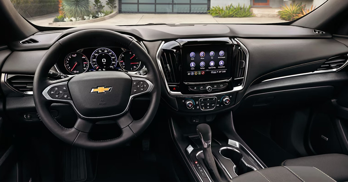 2024 Chevrolet Traverse Dashboard and Display