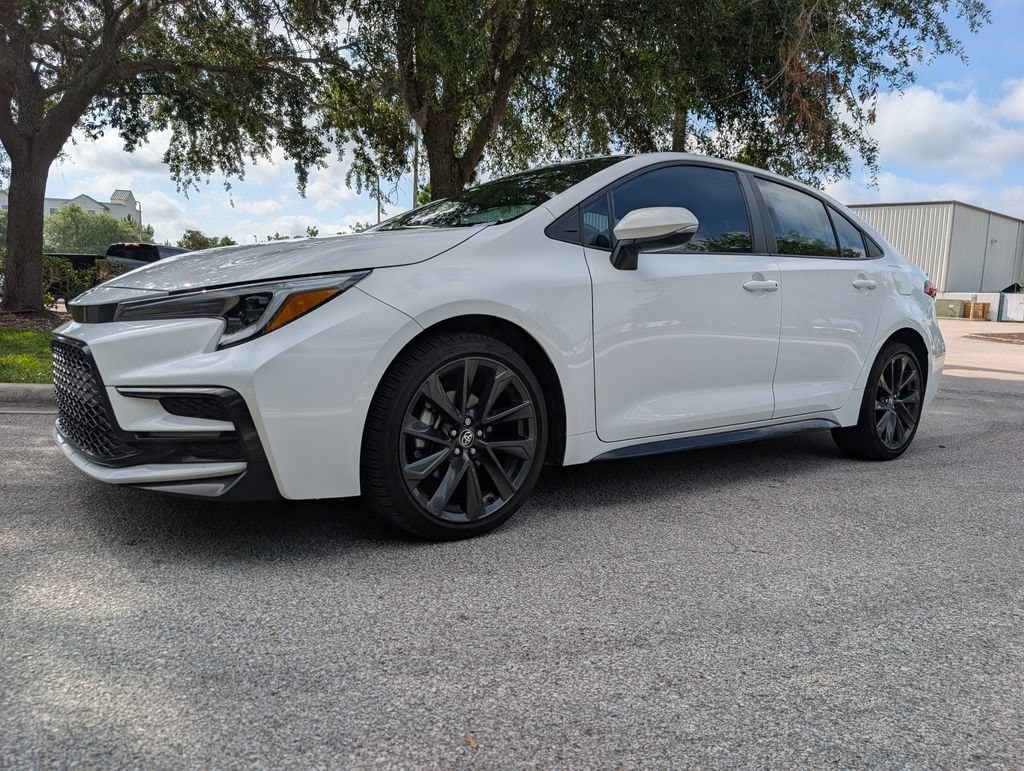 Used 2024 Toyota Corolla SE Sedan