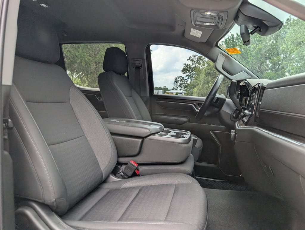 2022 Chevrolet Silverado 1500 RST - Photo 18