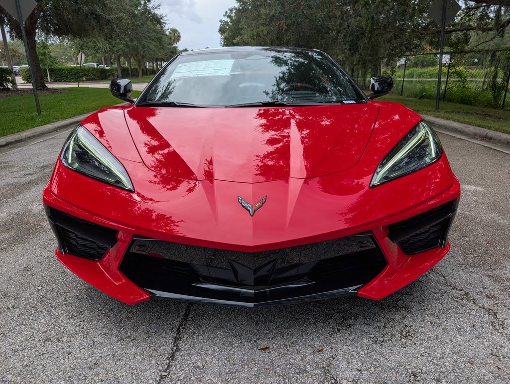 2026 Chevrolet Corvette Stingray 2LT photo 2