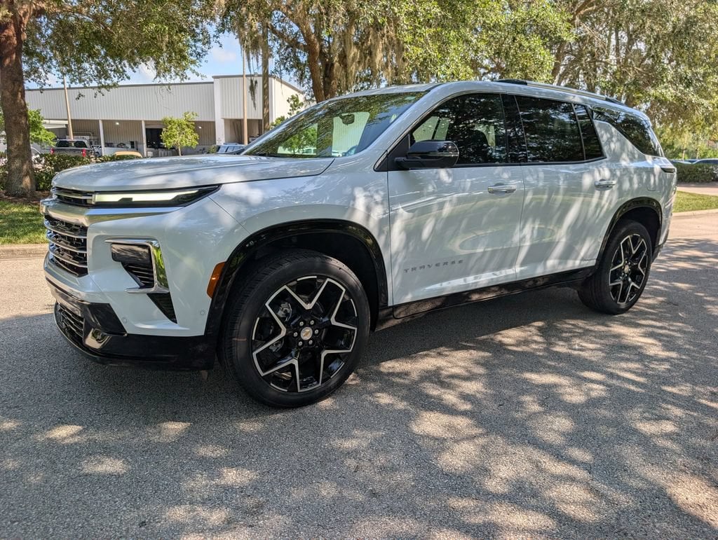 New 2026 Chevrolet Traverse High Country SUV