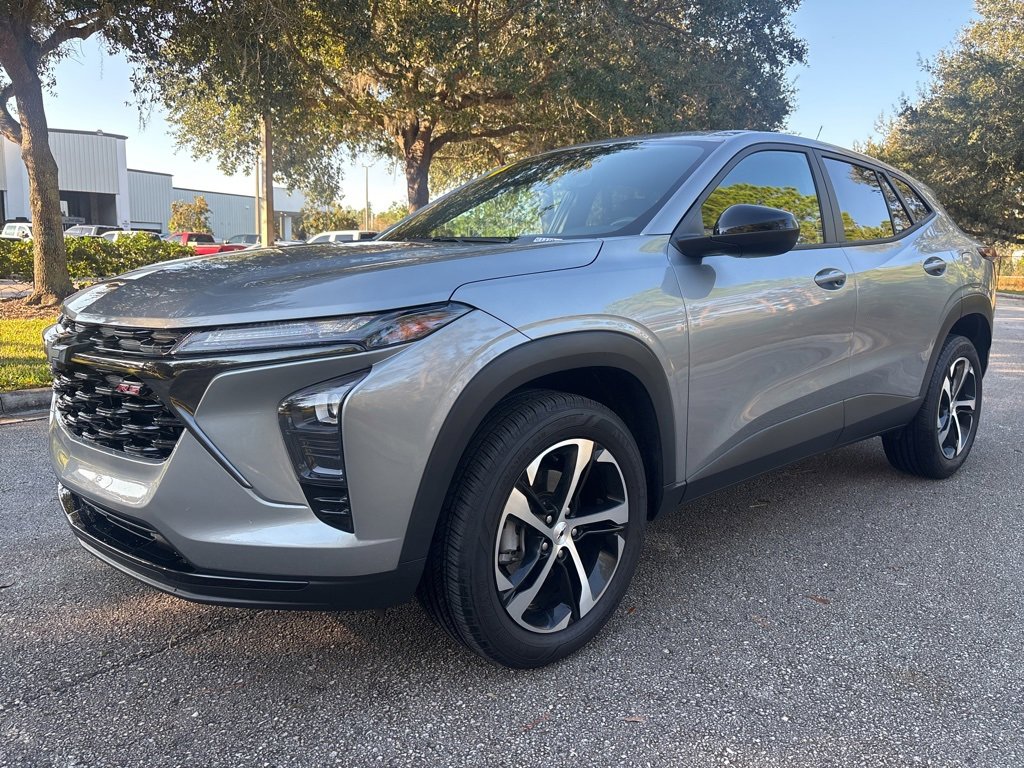 2024 Chevrolet Trax photo 3